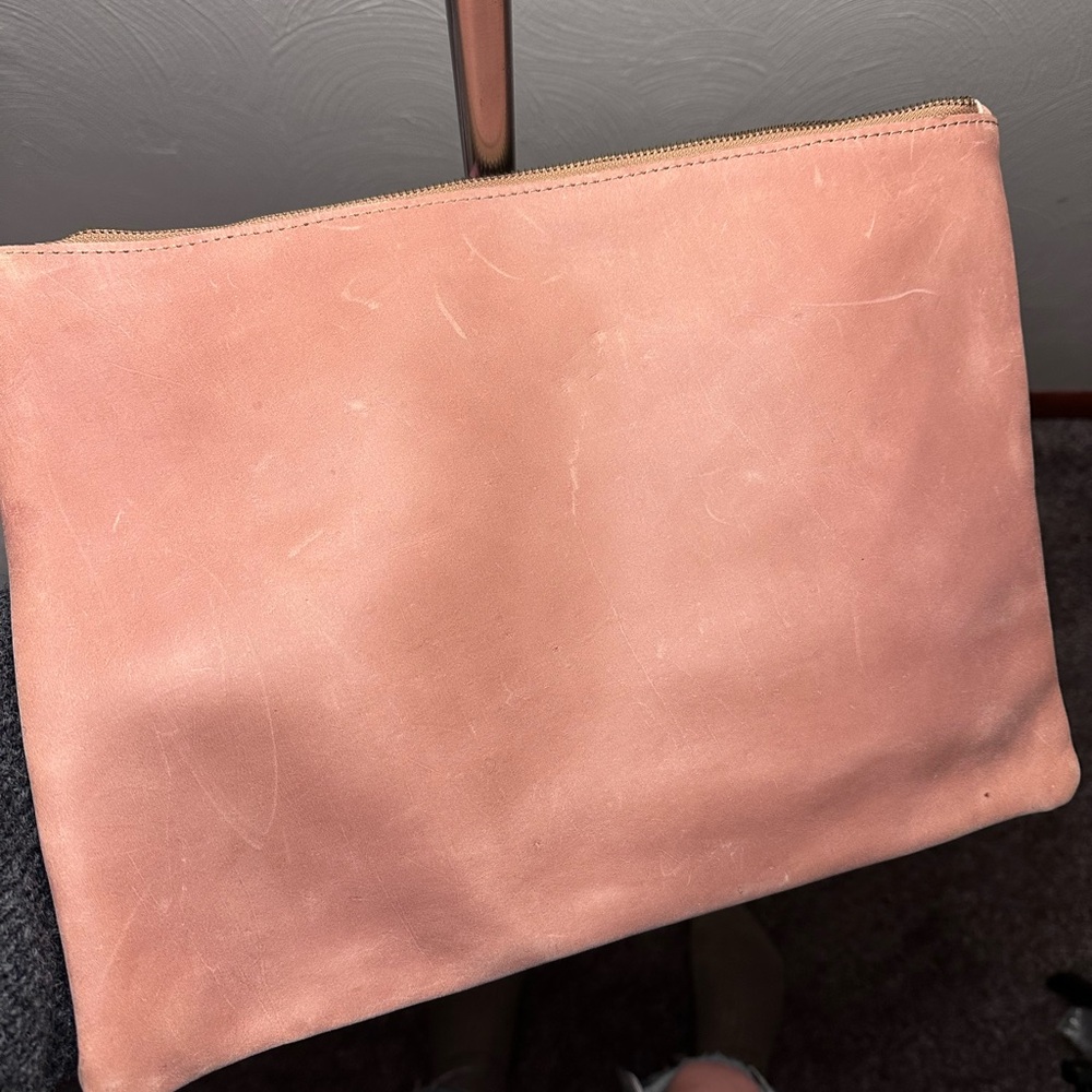 Able Dusty Pink Leather Pouch - Picture 13 of 15